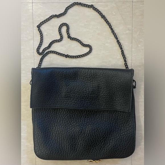 Ampersand As Apostrophe Handbags - Ampersand as Apostrophe STANDARD BUFFALO PARCEL Black Pebbled Leather Crossbody
